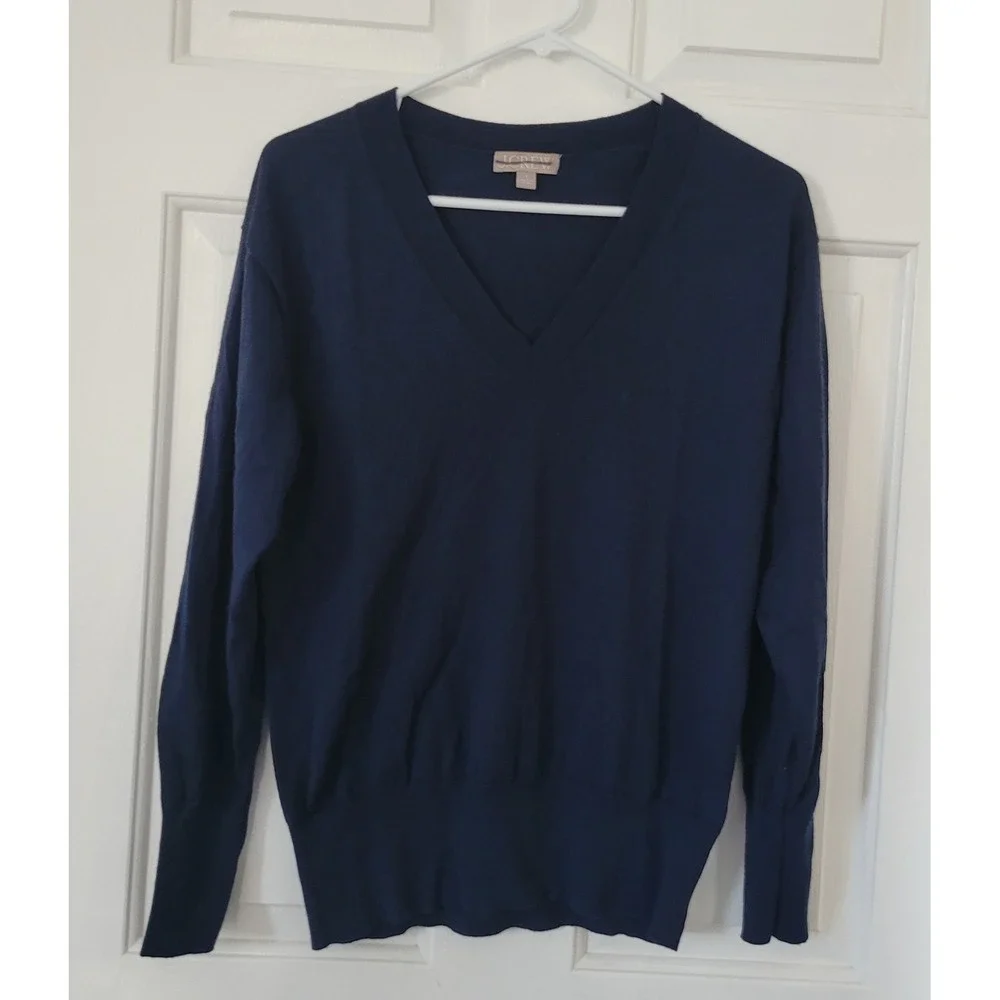 J.Crew V-Neck‎ Blue Sweater 100% Merino Wool Women's Size Small Classic Preppy - Picture 2 of 6